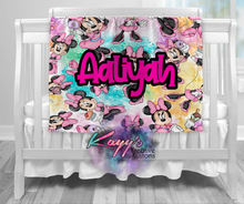 Load image into Gallery viewer, Pocket Full of Minnie
